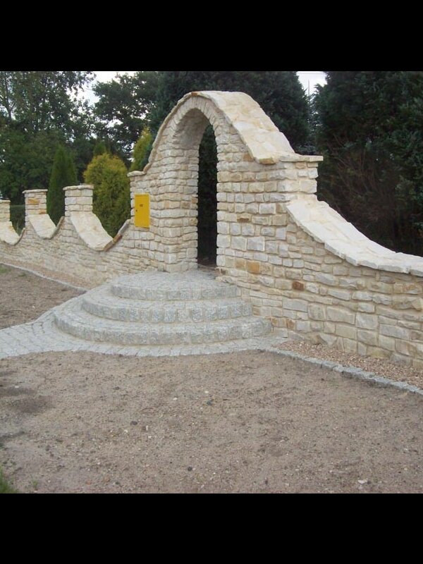 Ogrodzenie 1