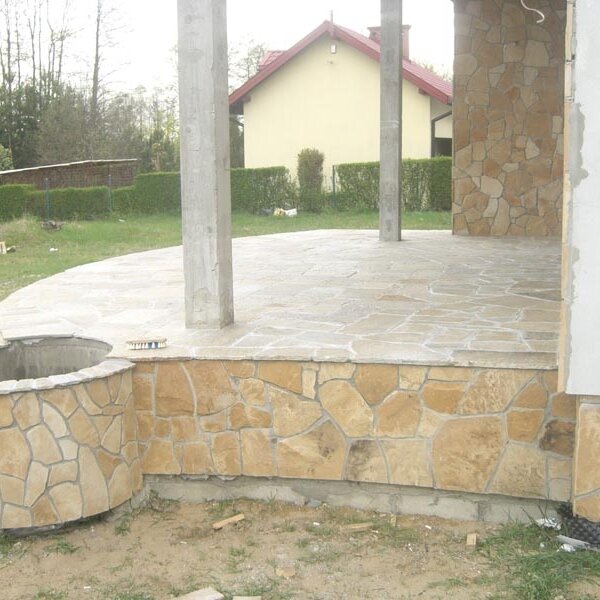 Taras